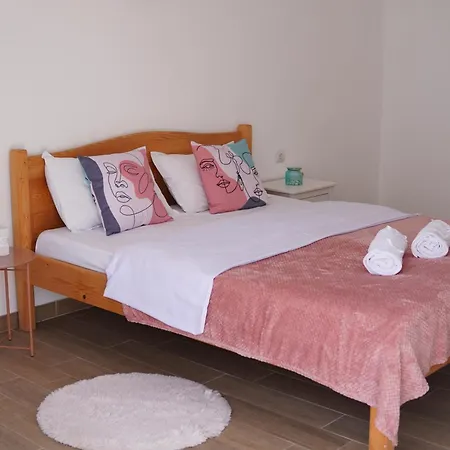 Vilele Delfin Guest house