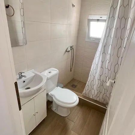 Vilele Delfin Πανσιόν 3*