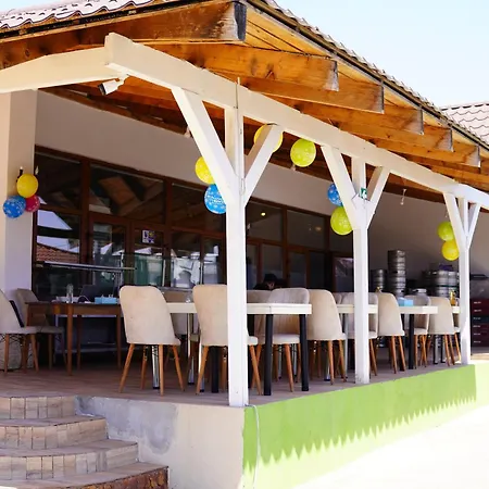 Vilele Delfin Guest house