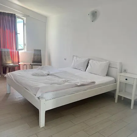 Vilele Delfin Guest house