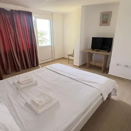 Vilele Delfin Πανσιόν