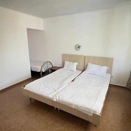 Vilele Delfin Guest house