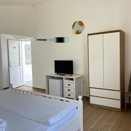 Vilele Delfin Costinești