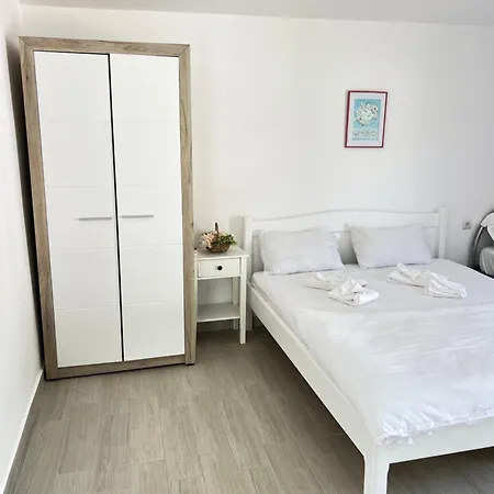 Vilele Delfin Πανσιόν Costinești